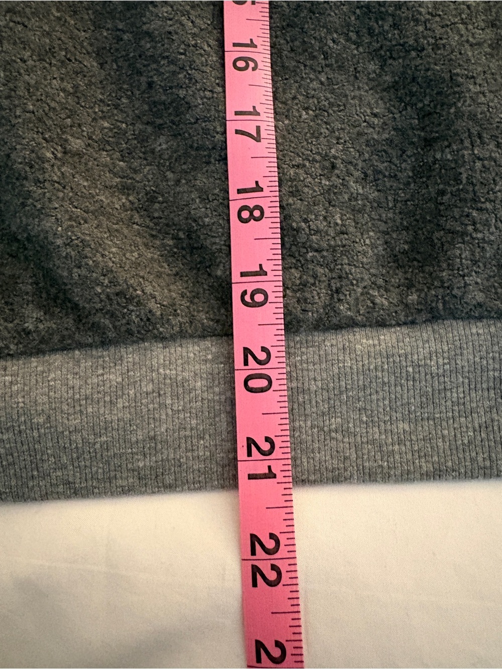 Perfect White Tee women's Ziggy "Shrunken" sweatshirt - Picture 5 of 7